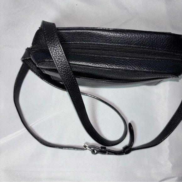 Rebecca Minkoff Black Square Pebbled Leather Crossbody bag - Picture 2 of 10